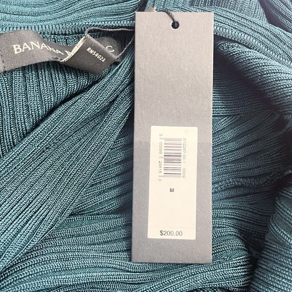 NWT Banana Republic Ines Scoop Back Sweater Dress in Pine Green Size Medium NEW - Picture 10 of 14